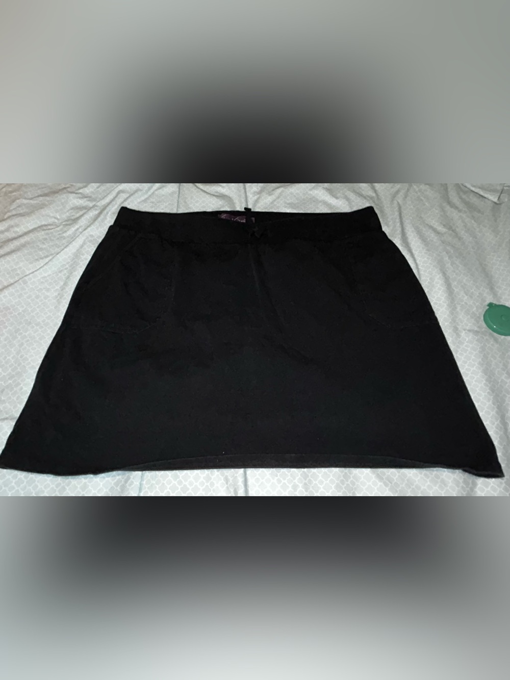 Gloria Vanderbilt Black Skort